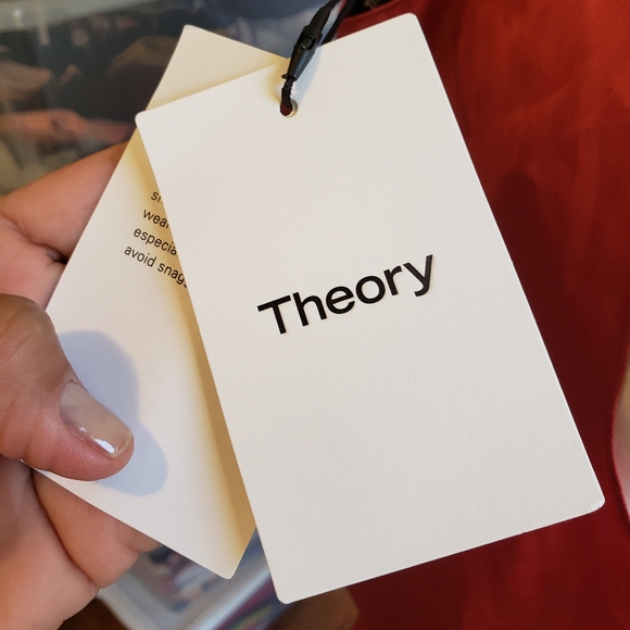 *NEW*Theory shirred tank light cranberry 1… - Picture 9 of 12